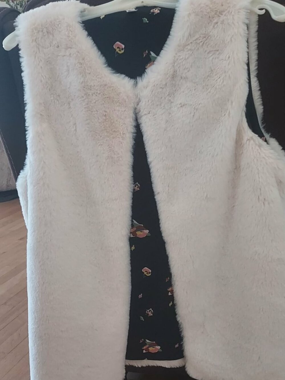 Matilda Jane - off white reversible faux fir VEST - size S